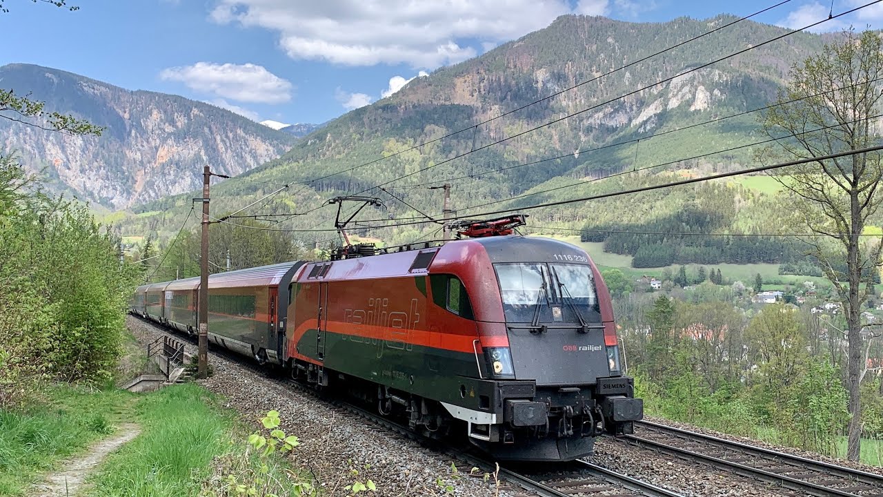 Bahnverkehr am Semmering | Tobias Züge
