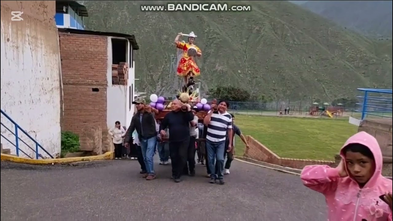 Orquesta Folklorica Selecta Mendizábal - Al Señor de los Milagros N° 4