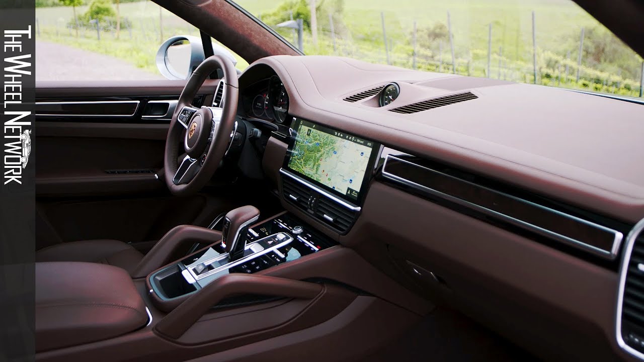 2020 Porsche Cayenne S Coupe Interior