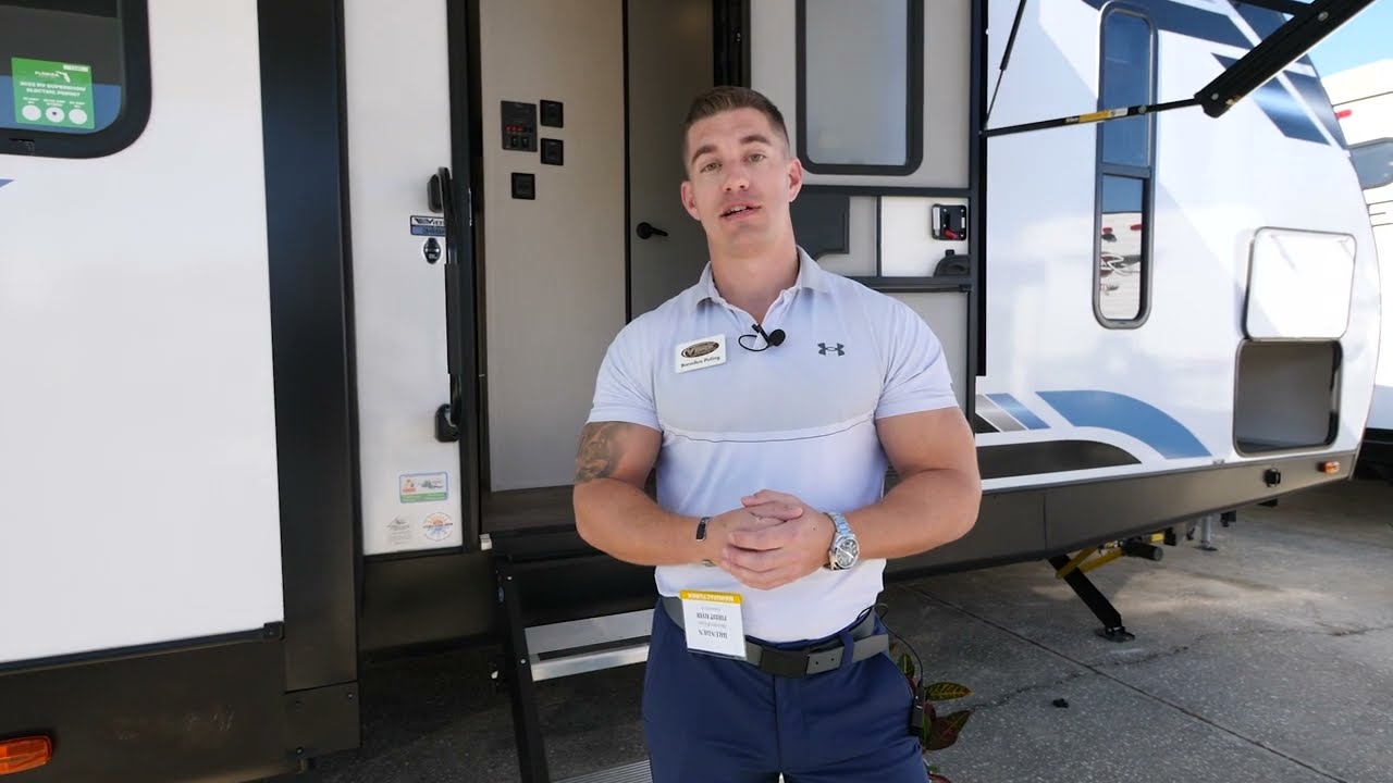 Tour the 2022 VIBE 34BH Travel Trailer