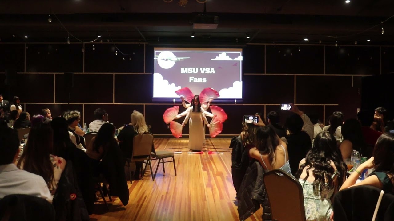 VBN Tour of Vietnam: MSU VSA Fan Dance