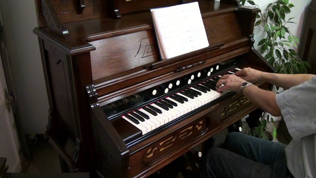 Dominon Parlour Organ Restored - Angel's Story (Hymn)