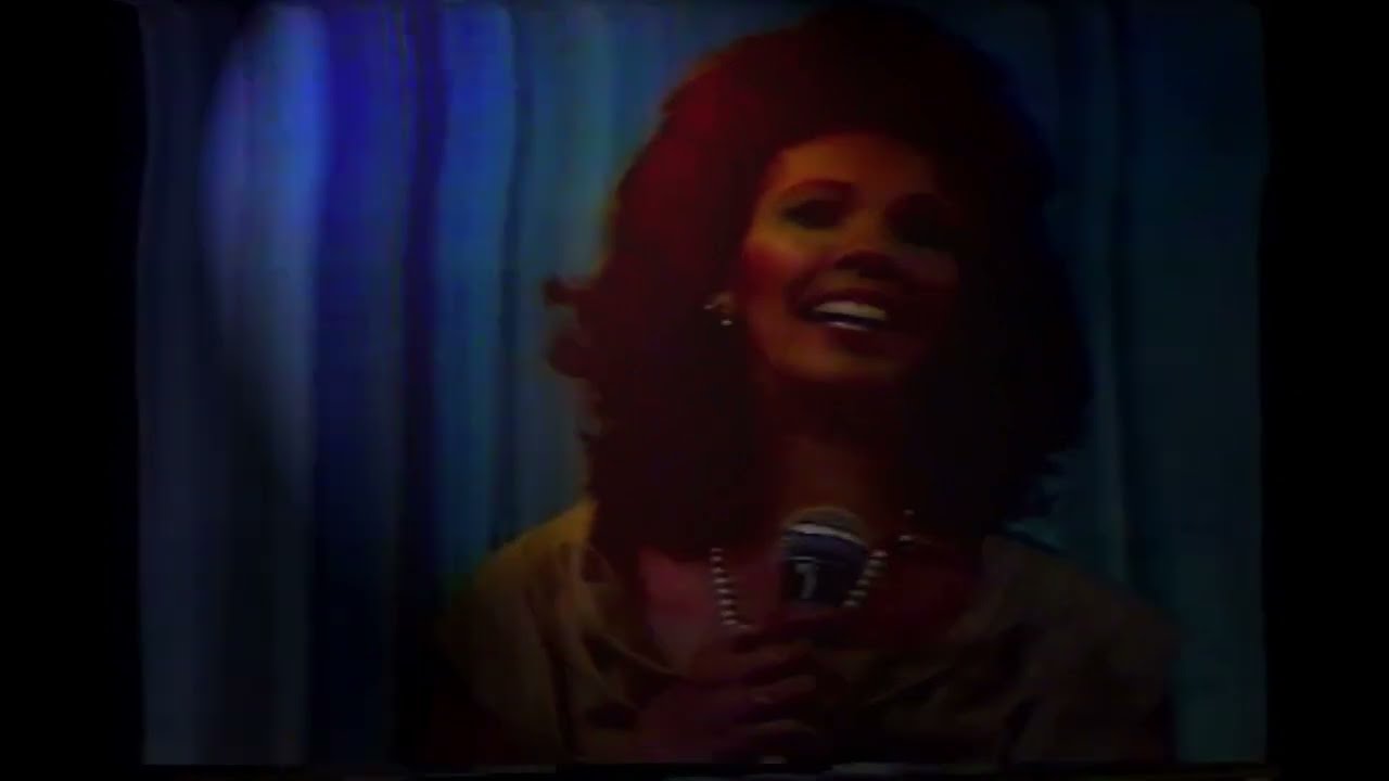 REGINA TORNÉ canta VETE, POR FAVOR de FEDERICO BAENA