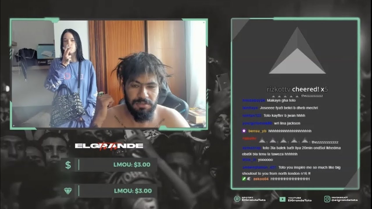 TOTO LIVE :طوطو كيهضر على الوشام 😂🥀