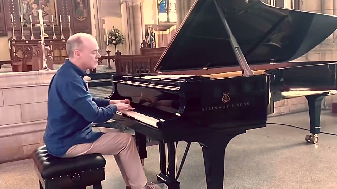 Leon McCawley Plays Liszt's Arrangement of Bach's BWV 543 Prelude