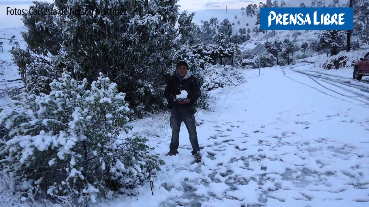 Nieve sorprende a pobladores de San Marcos