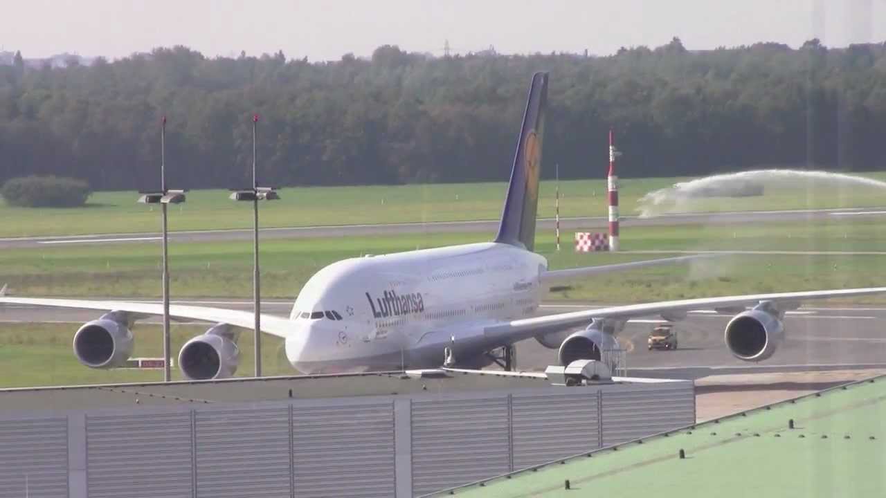 Airbus A380 Lufthansa Low Approach and landing at Hamburg Airport + Water Salute