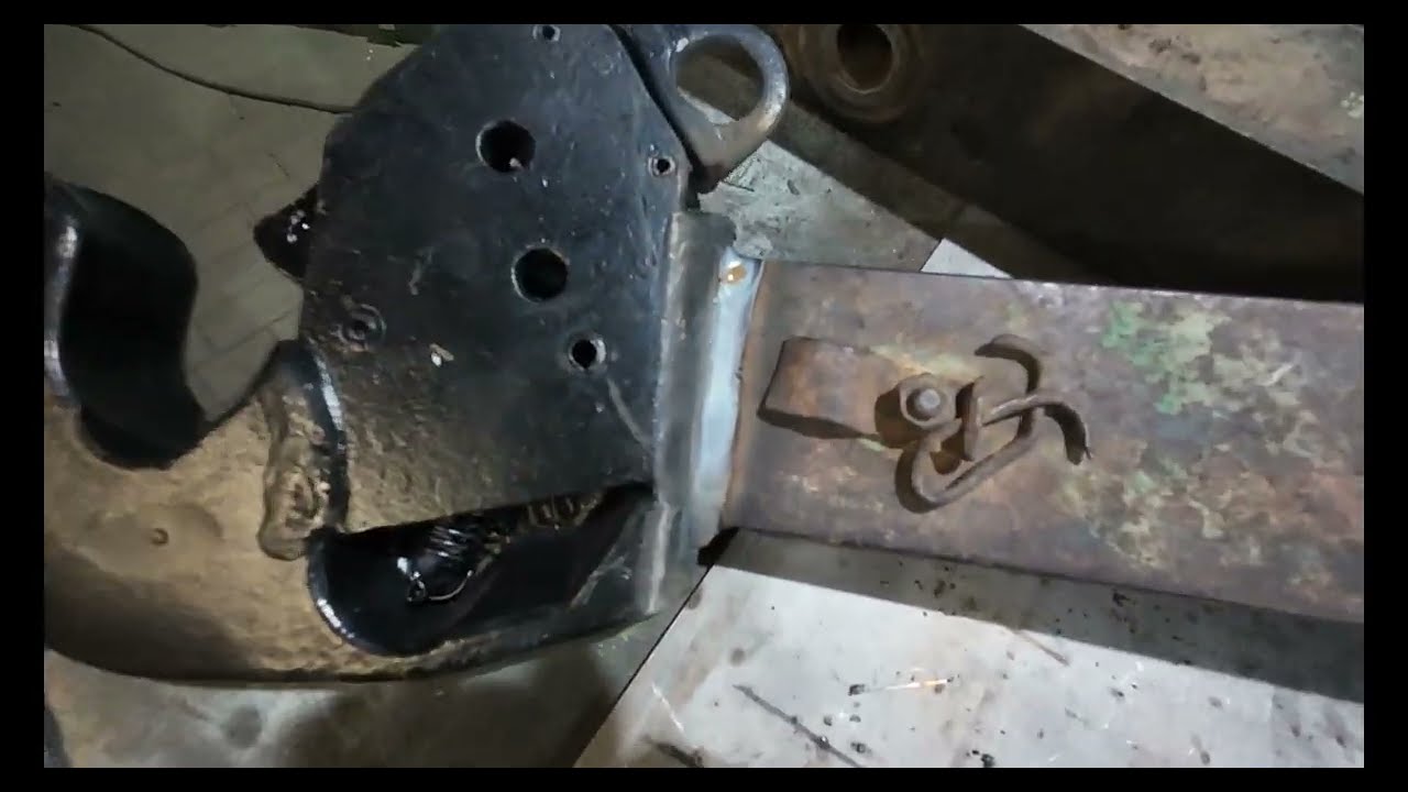 Deutz Intrac 2003 WerkstattVlog #78 Völlig verbohrt!  Unterlenker mit Tücken