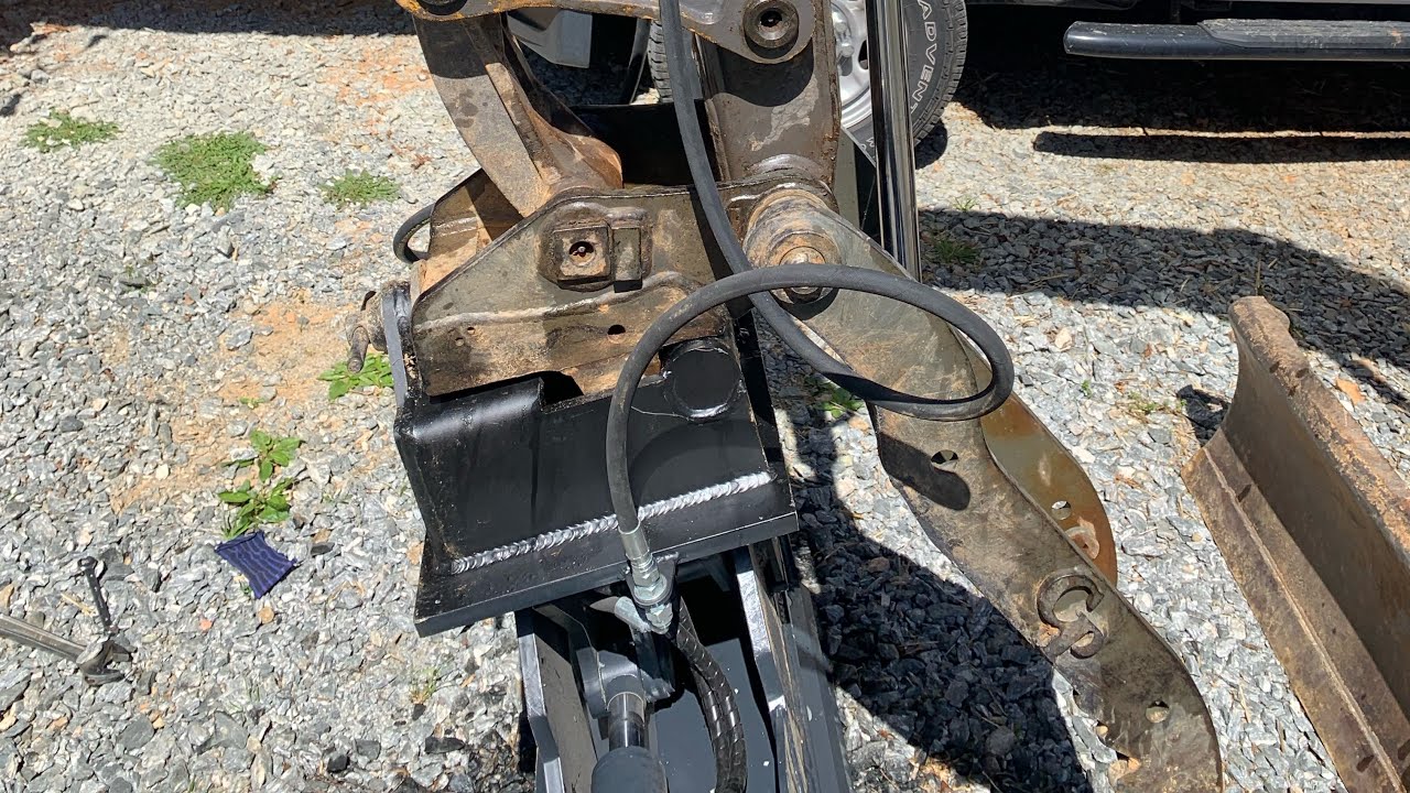 Excavator Tilt Bucket Setup