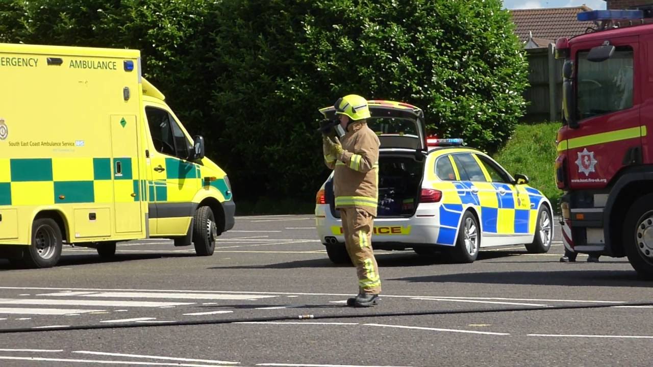 KENT POLICE OPEN DAY 2016 - ''Grand Finale'' Crash and Chase scene