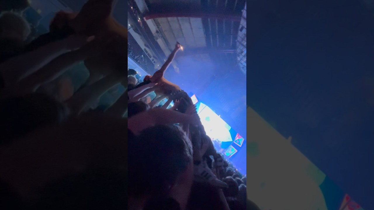 My Own Summer & 7 Words moshpit Deftones Live 7. feb 2026