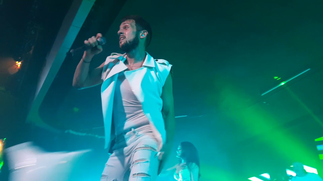 Rulo Paz - Vivir mi vida -&- Farsante -Panorama 2019 Gira 