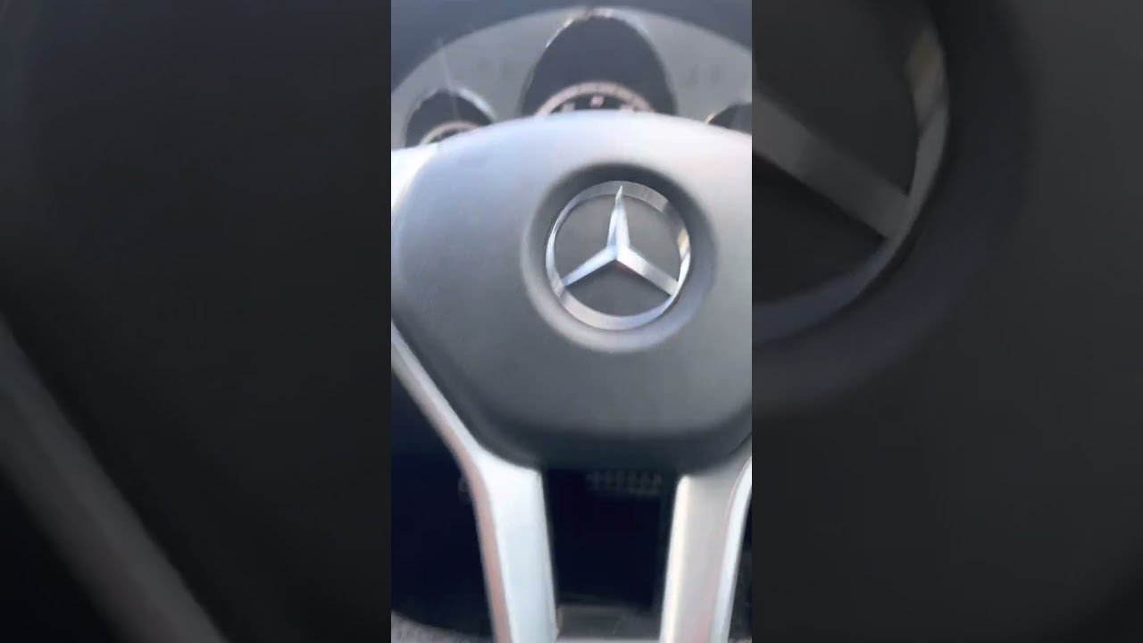 Заедает ли рычаг отпускания ручного тормоза на стояночном тормозе Mercedes-Benz?