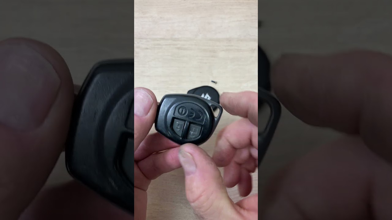 Suzuki remote key battery change -EASY DIY #automobile #remotebattery #remotecontrol #fix