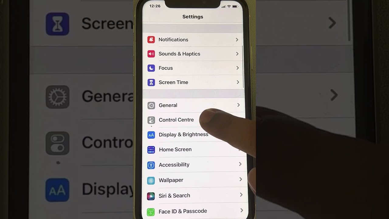 Brak opcji kom&oacute;rkowej w ustawieniach iPhone'a Napraw