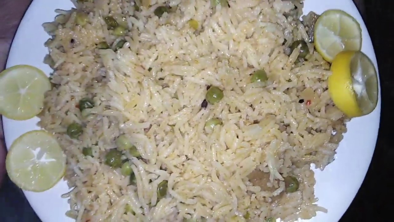 Easy Way to Make Matar Pilao at Lock Down