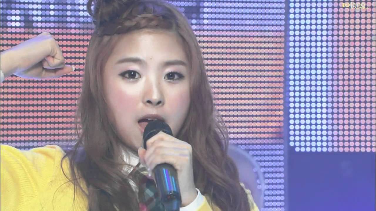111118 The Show - CLINAH - Come On Boy