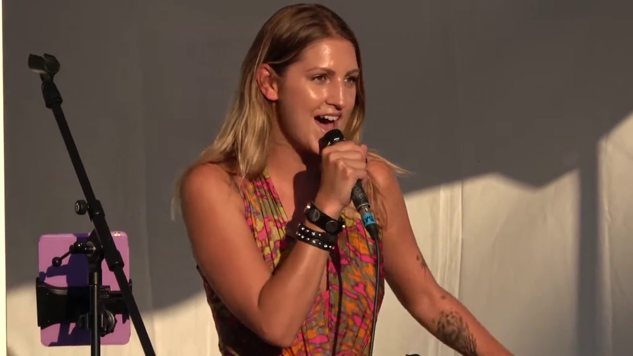 Galambos Dorina & Héjja Katalin - Győr, Fröccsnapok (2018-07-14)
