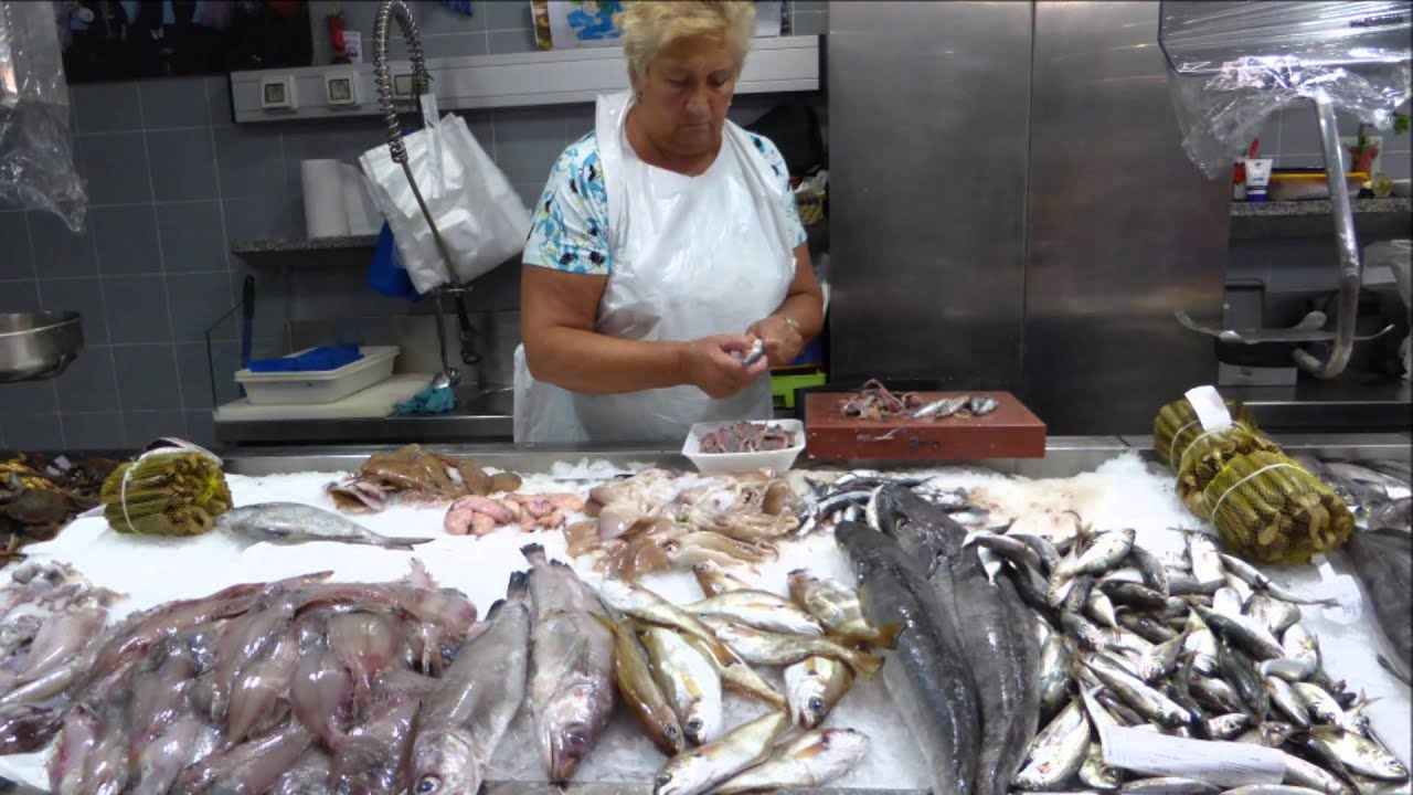 CDLXX   MERCADO DE LUGO  LA CORUÑA   2015