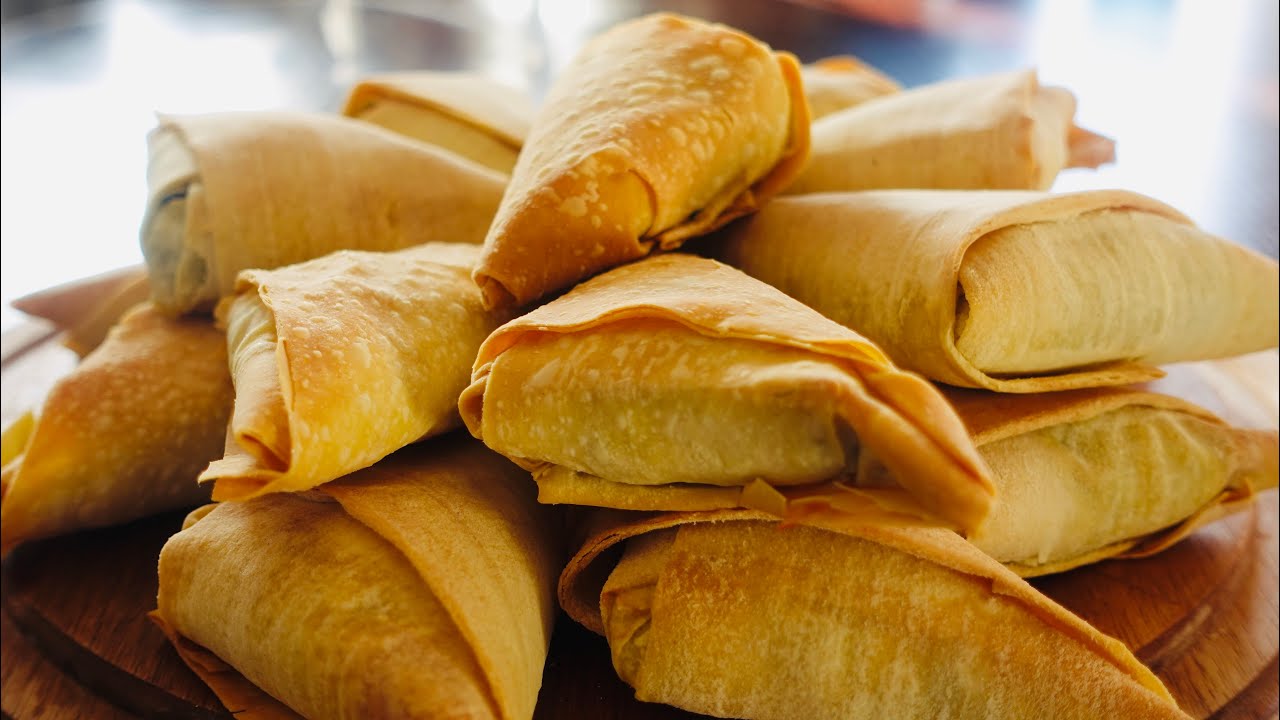 Πως φτιάχνω εύκολα Σπανακοτυροπιτάκια τριγωνάκια