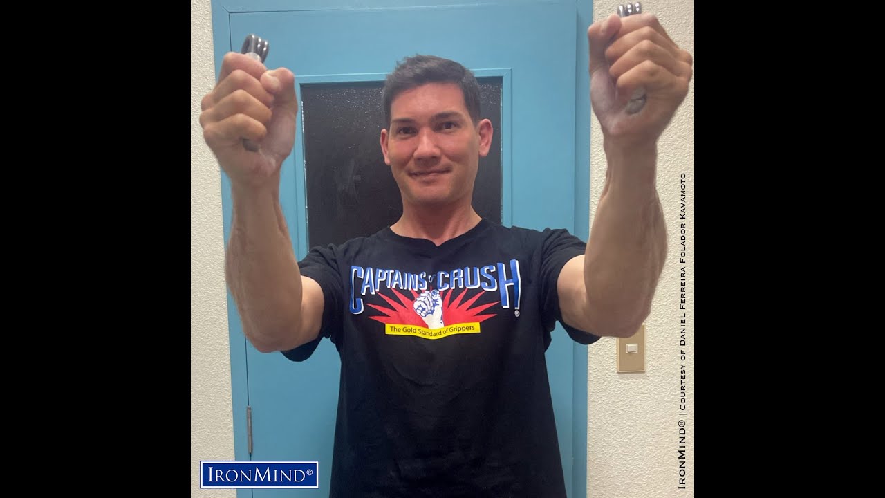 Daniel Kavamoto Certifies on the Captains of Crush No. 3 Gripper
