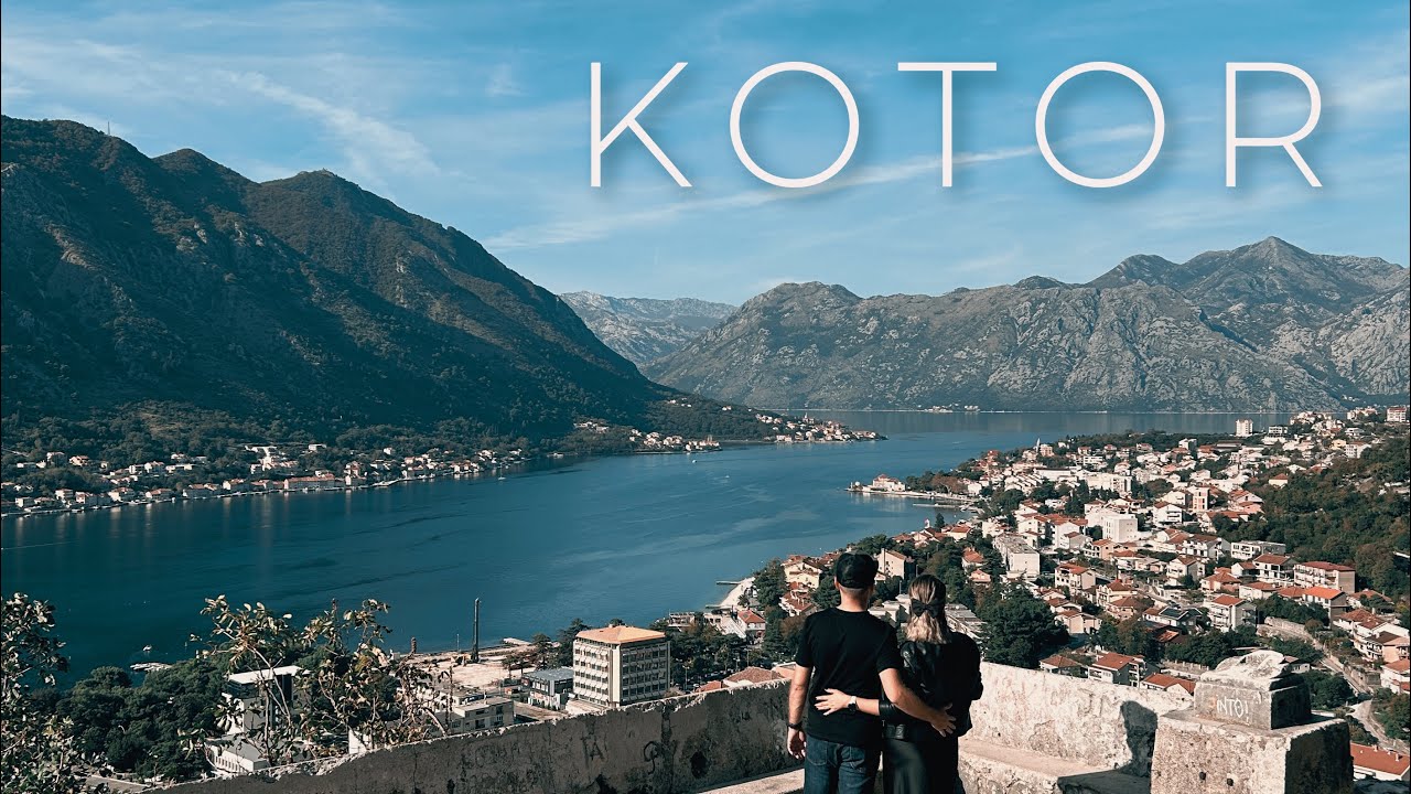 Exploram Fortăreața KOTOR și luam la pas orașul medieval