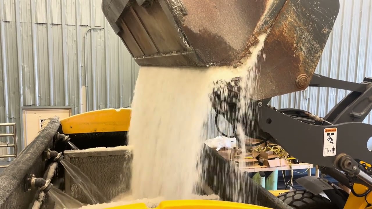 Making salt brine for winter weather road treatment