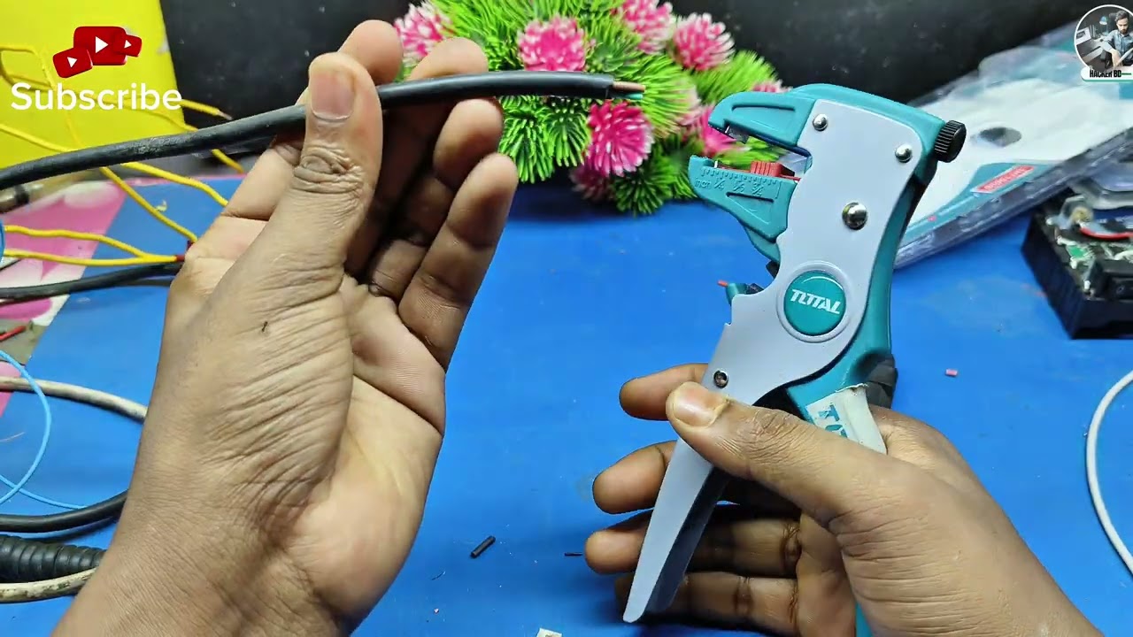 Wire Stripper 7 Inch Review | TOTAL THT15606 | Best Wire Cutting Tool for Electricians