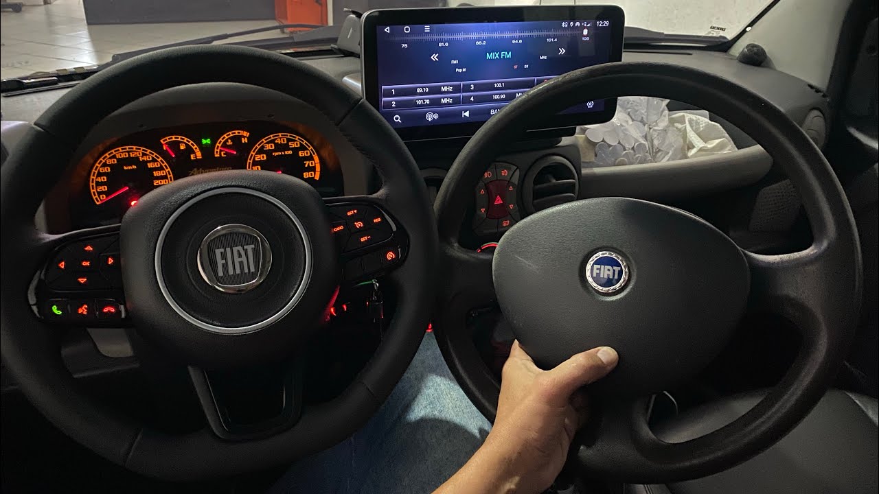 Fiat Doblo com volante multifuncional instalado no sistema original @mssoundosasco