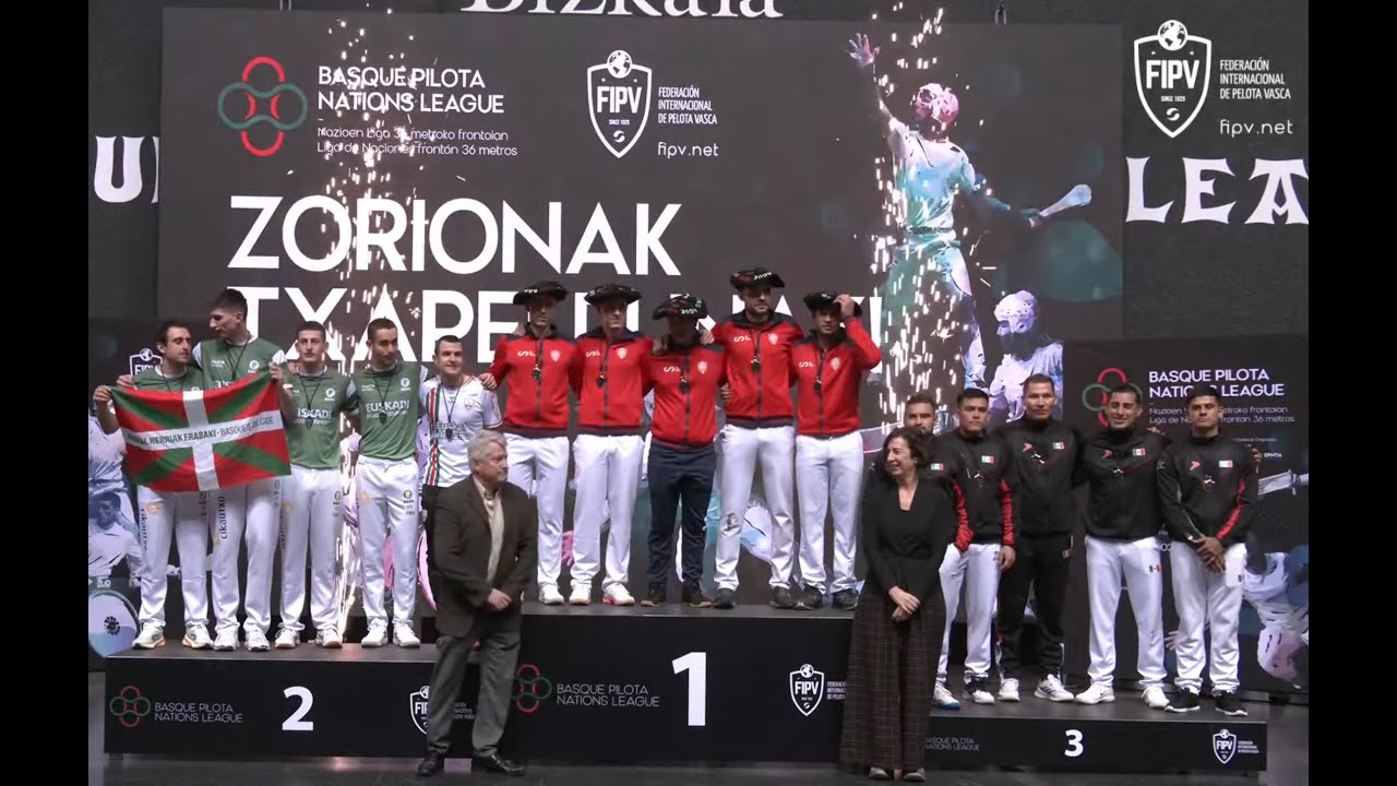 México vs Francia. Liga de Naciones Frontón 36 metros