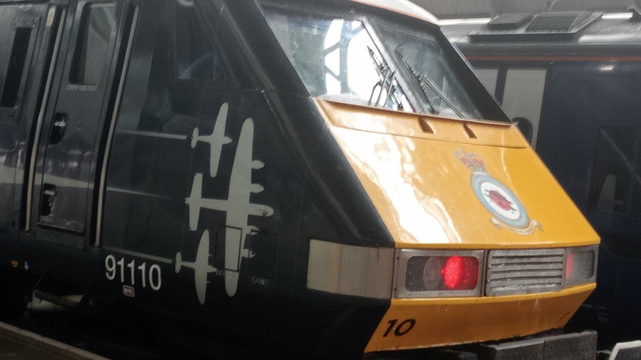 Leeds to London by LNER Intercity 225