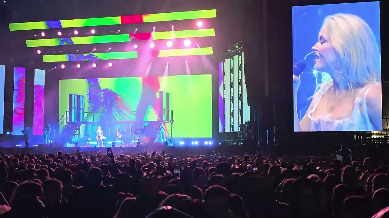 Zara Larsson - Can't Tame Her - Bergen Norway - 2024 August 24 Live