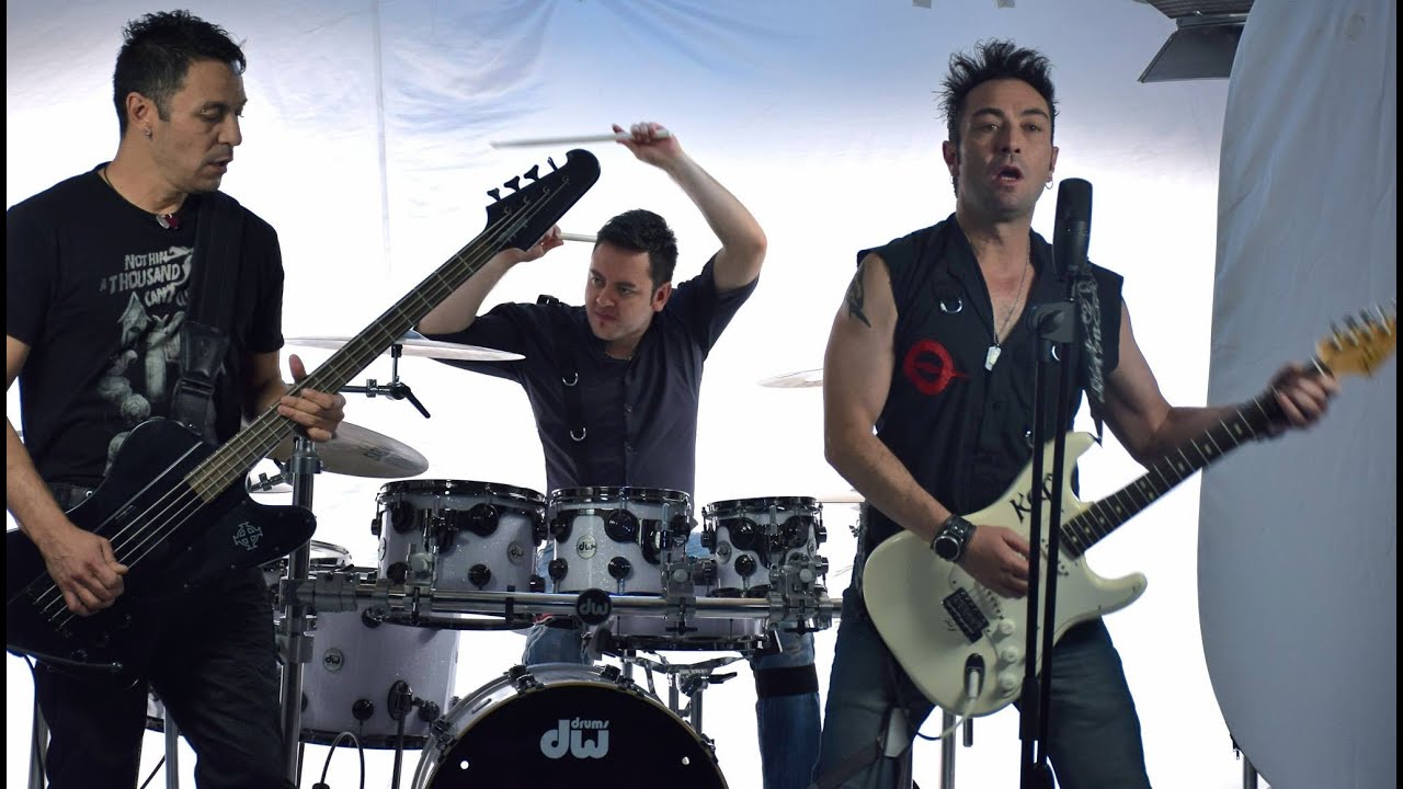 LOCO DE AMOR - ROCKVOX (Music Video)