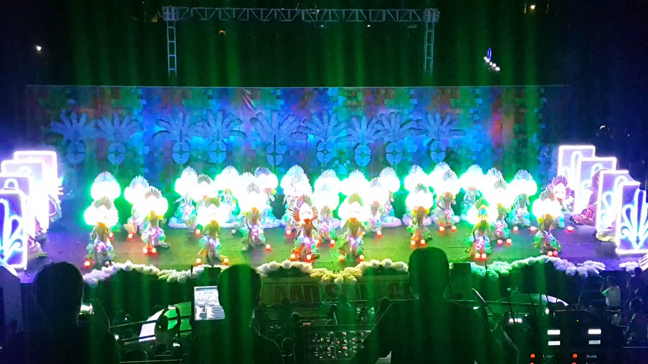 Municipality of La Castellana - Bailes de Luces Festival - 4th Place #Panaad2017 (14)