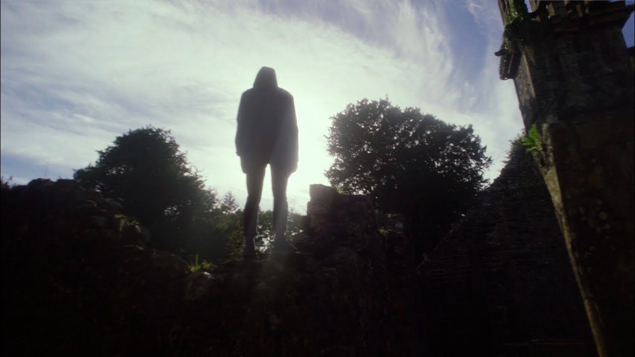 Sydney Valette - How Many Lives (Music Video)