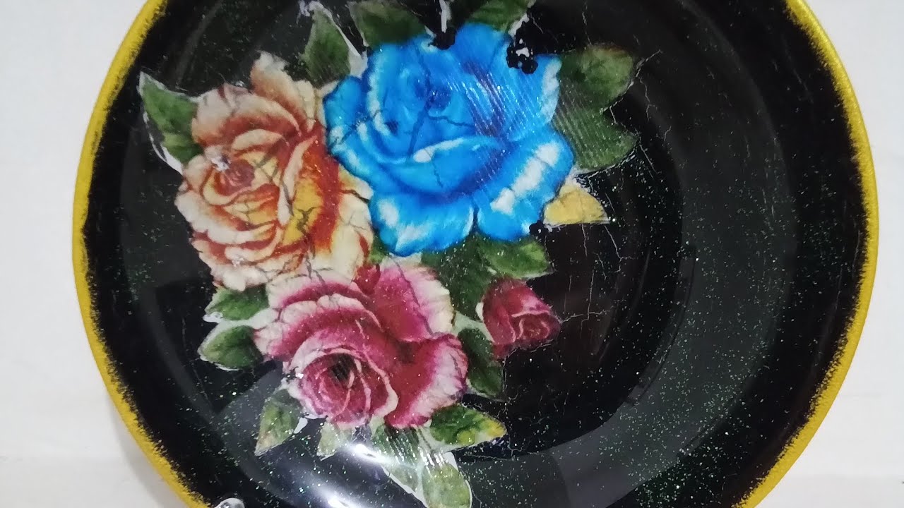 DECOUPAGE INVERTIDA NO PRATO TRANSPARENTE /By Socorro Rodrigues#artesanatos #reciclagem