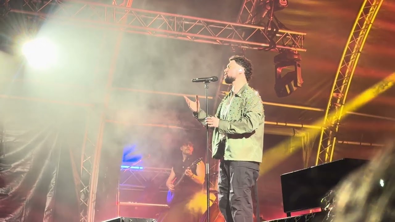 🎤 Calum Scott – “Die For You” (Live in Cape Town, South Africa | 2026)