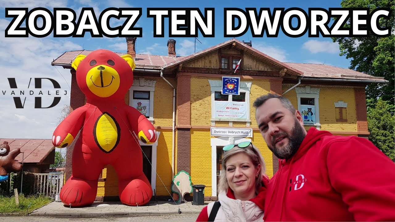 Kamperem na Dworcu Dobrych Myśli w Ustroniu. Zobacz 11 tys miśków