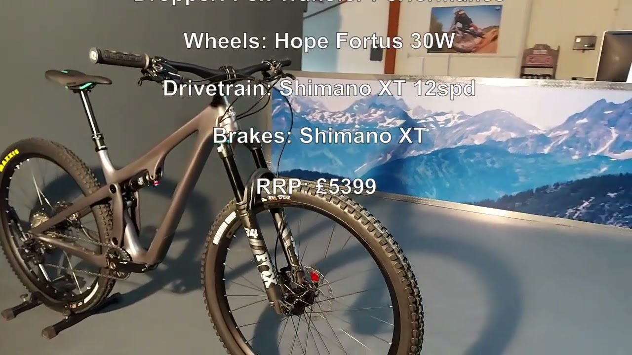 2022 Yeti SB115 C-Series Anthracite with Hope Fortus 30W wheels
