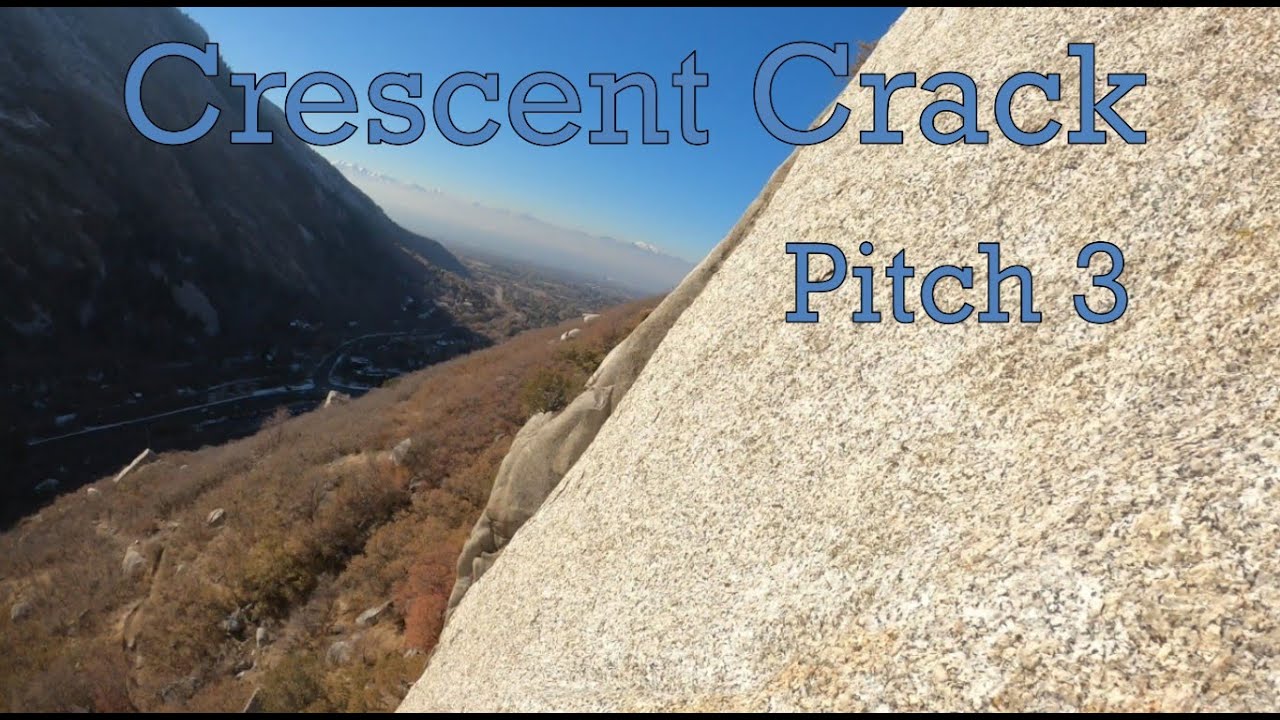 Trad climbing in Little Cottonwood Canyon - Crescent Crack (Pitch 3)