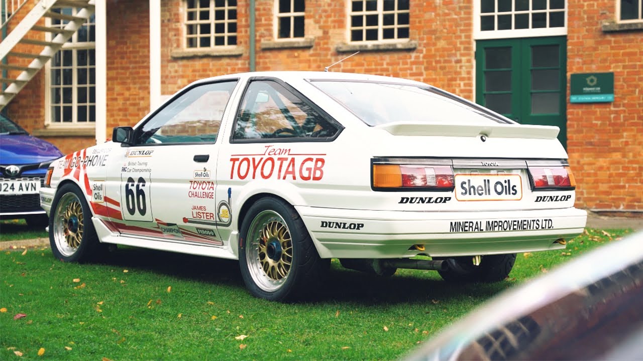 UK Car Culture Is FANTASTIC | Bicester Heritage Scramble