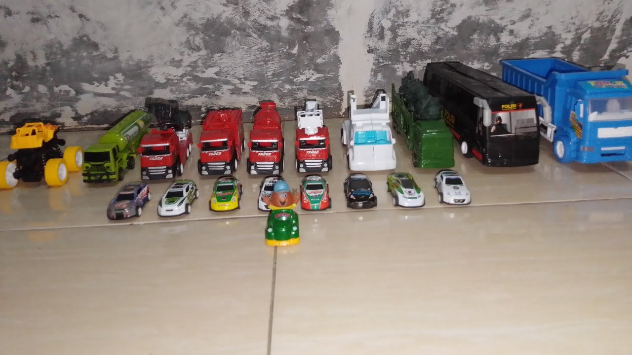MANTAP ‼️banyak mainan truk molen,bus,mobil balap mini 