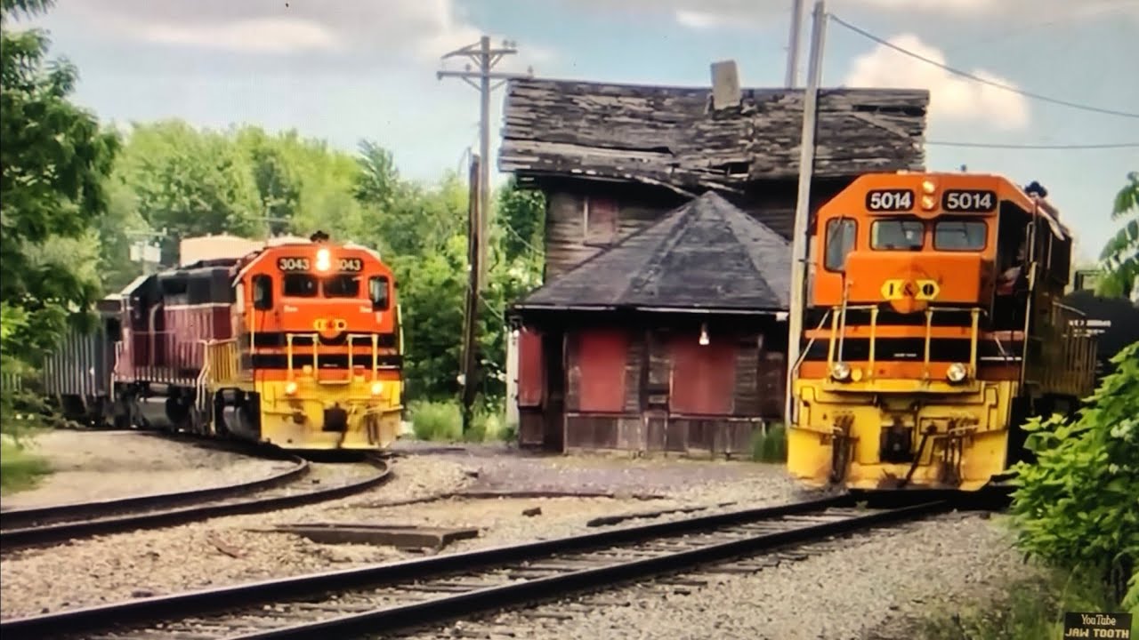 1885 Train Station Burns!  2 Trains Passing It At Same Time Indiana & Ohio Railway (Flashback) In Oh