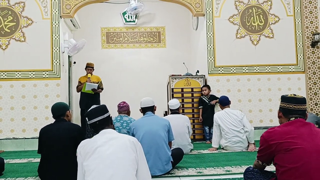 PENYAMPAIAN LAPORAN KEUANGAN DAN PETUGAS SHOLAT TARAWIH DI MASJID SABILILLAH KAIMANA 