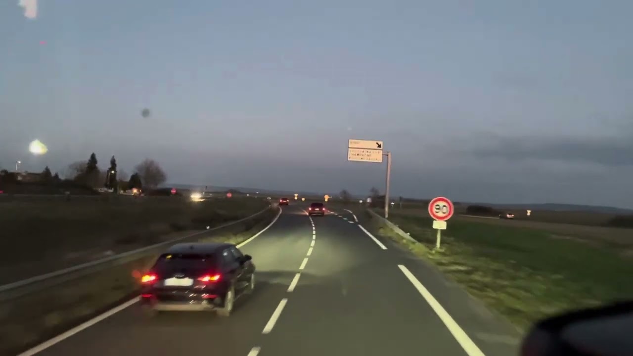 Dreux,n12,a86 sud de Paris,a4,n104, en camion semi-remorque le premier mars 2025