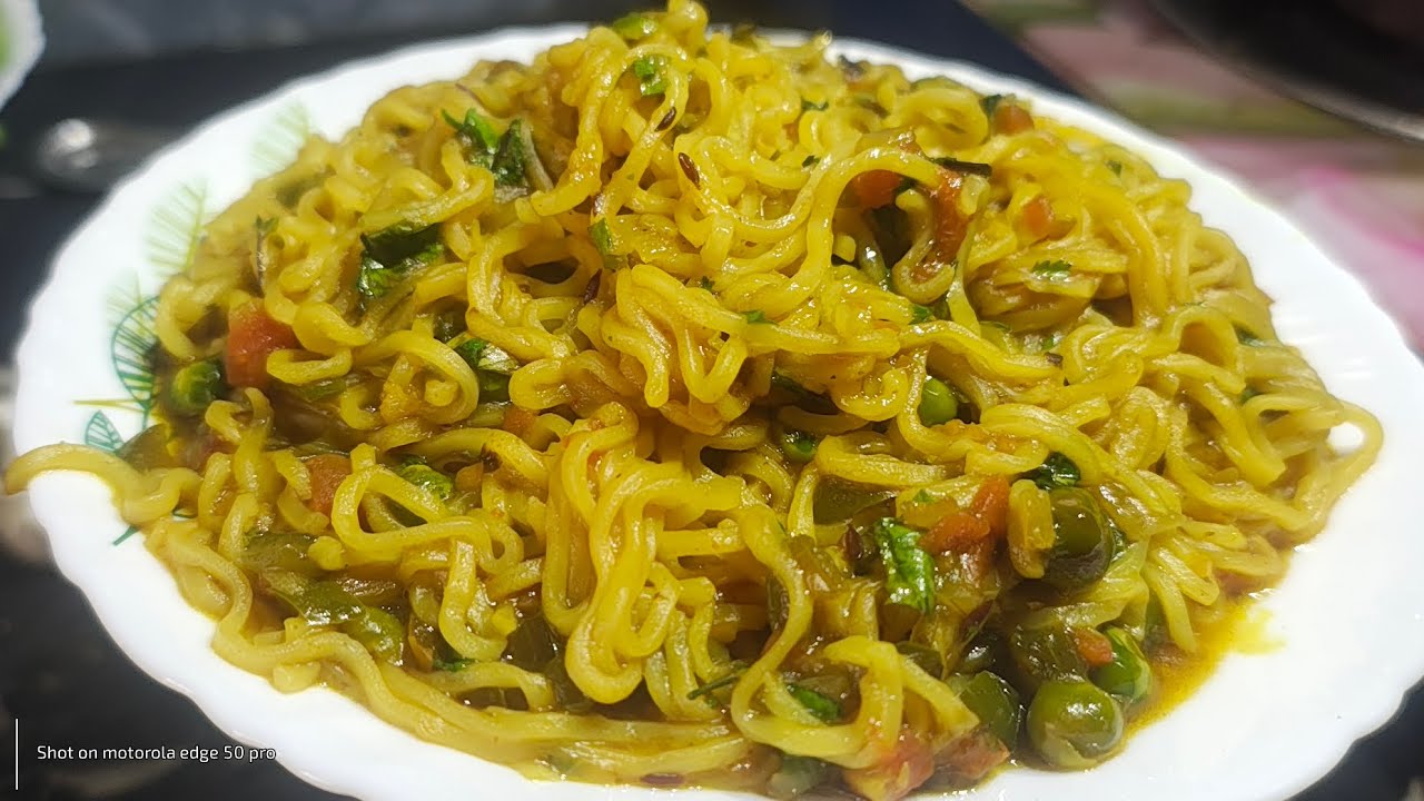 Рецепт приготовления Maggi | Вы будете готовить Maggi именно так каждый раз, как только попробует...