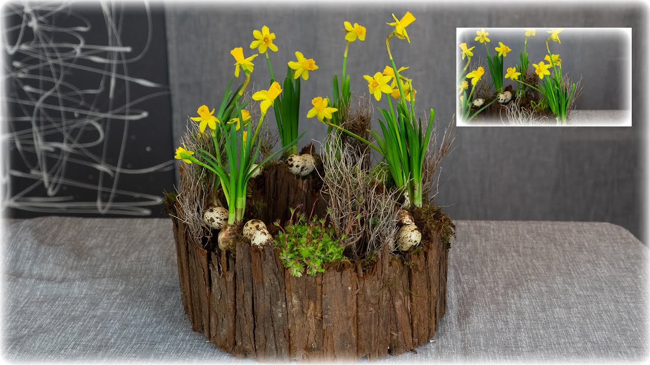 Frühlingsdeko🌼🌼 | Kranz mit Rinde gestaltet | dekoriert mit Narzissen | Blumen und Dekoration