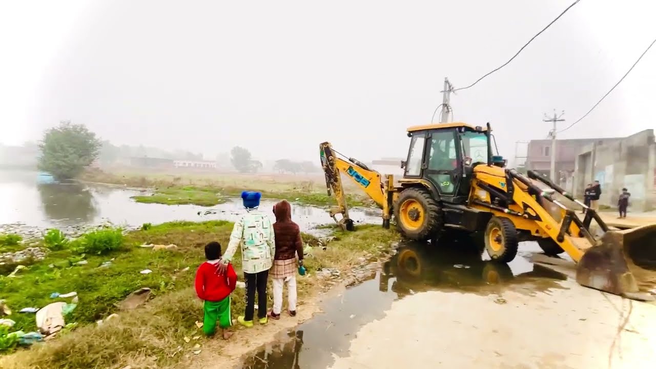 जे सी बी मशीन से तालाब की साफ़ सफ़ाई कैसे करे |@Tractorbulldozer07 #jcb #jcbbaba #trending #youtube 
