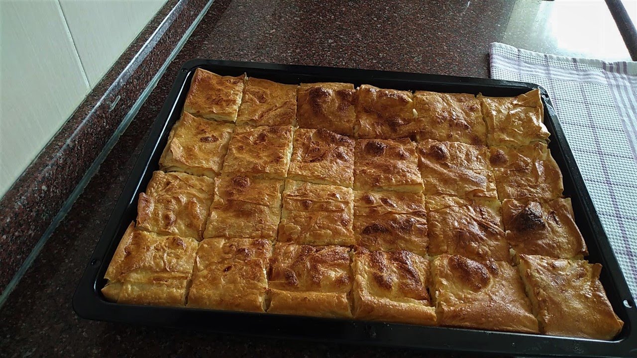 HAZIR YUFKADAN SU BÖREĞİ TADINDA PEYNİRLİ TEPSİ BÖREĞİ TARİFİ PEYNİRLİ BÖREK NASIL YAPILIR