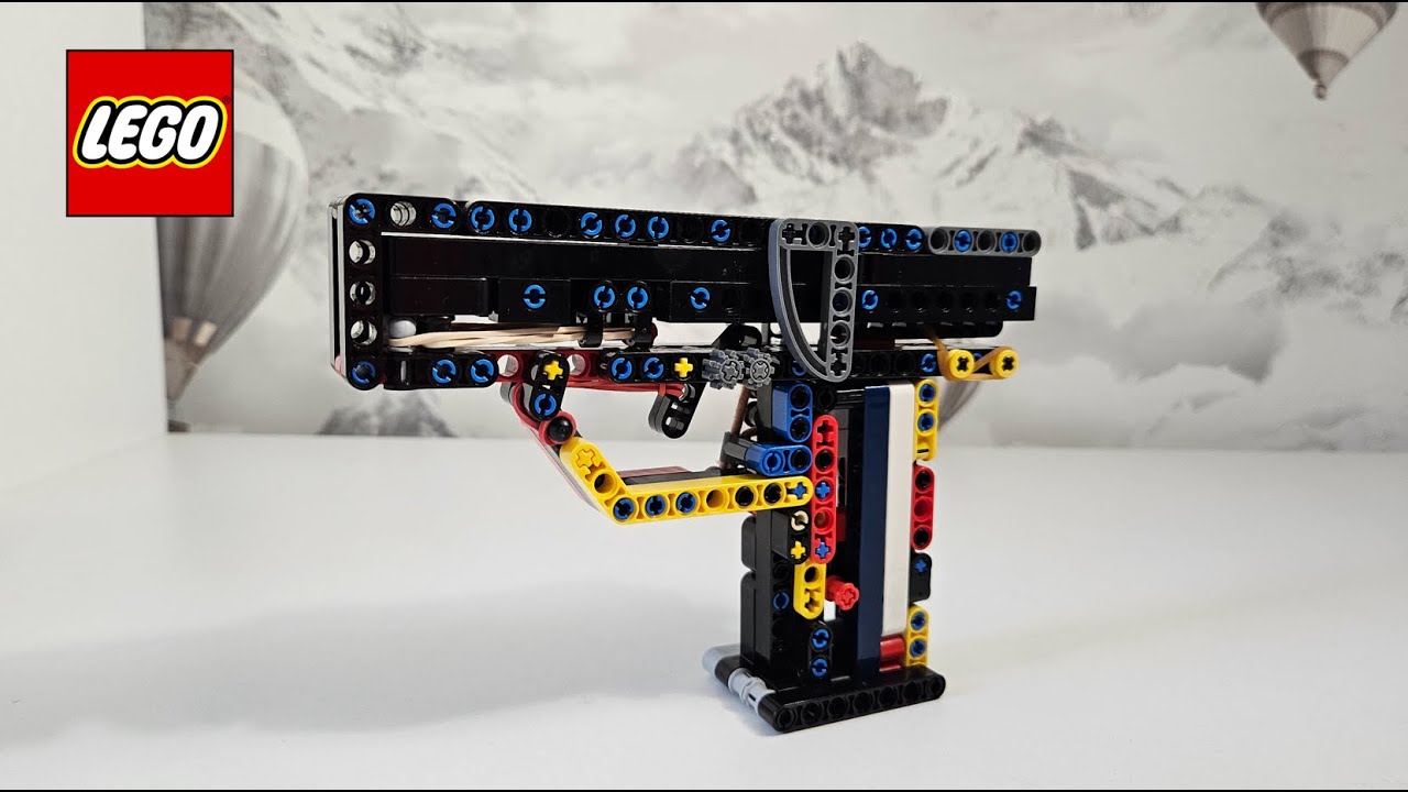 Пистолет из Lego Technic который стреляет. Лего самоделка #legotechnic #легосамоделки #lego